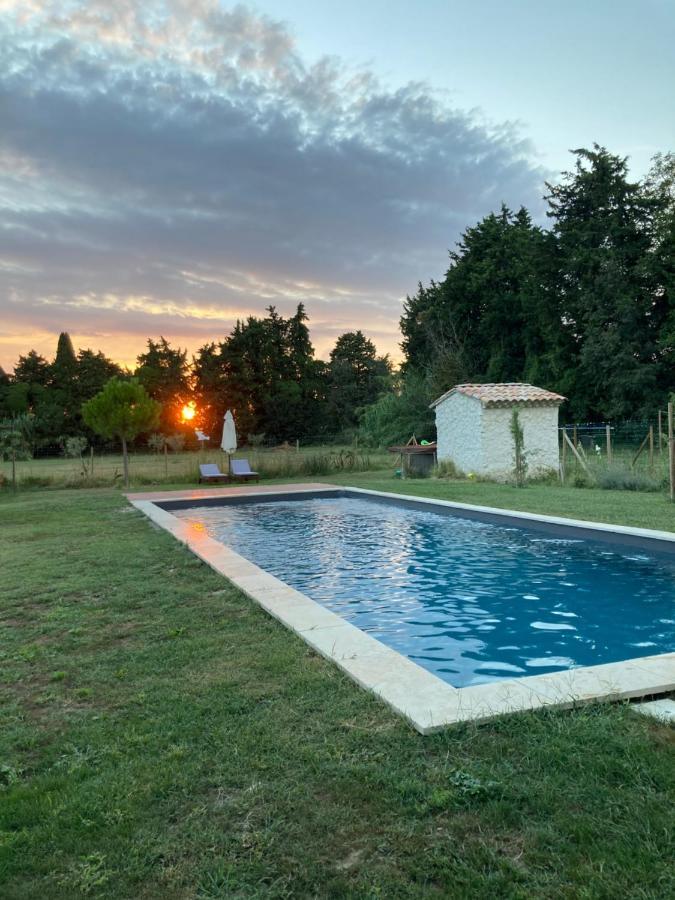 Mas De Karlotte Villa Pernes-les-Fontaines Exterior photo