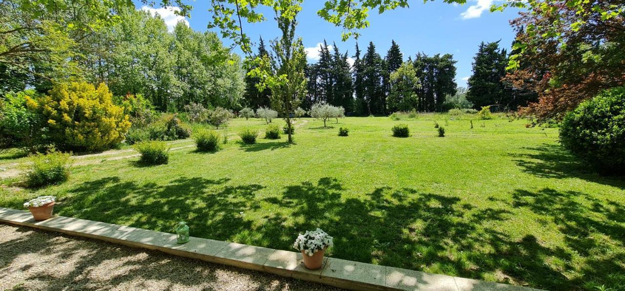 Mas De Karlotte Villa Pernes-les-Fontaines Exterior photo