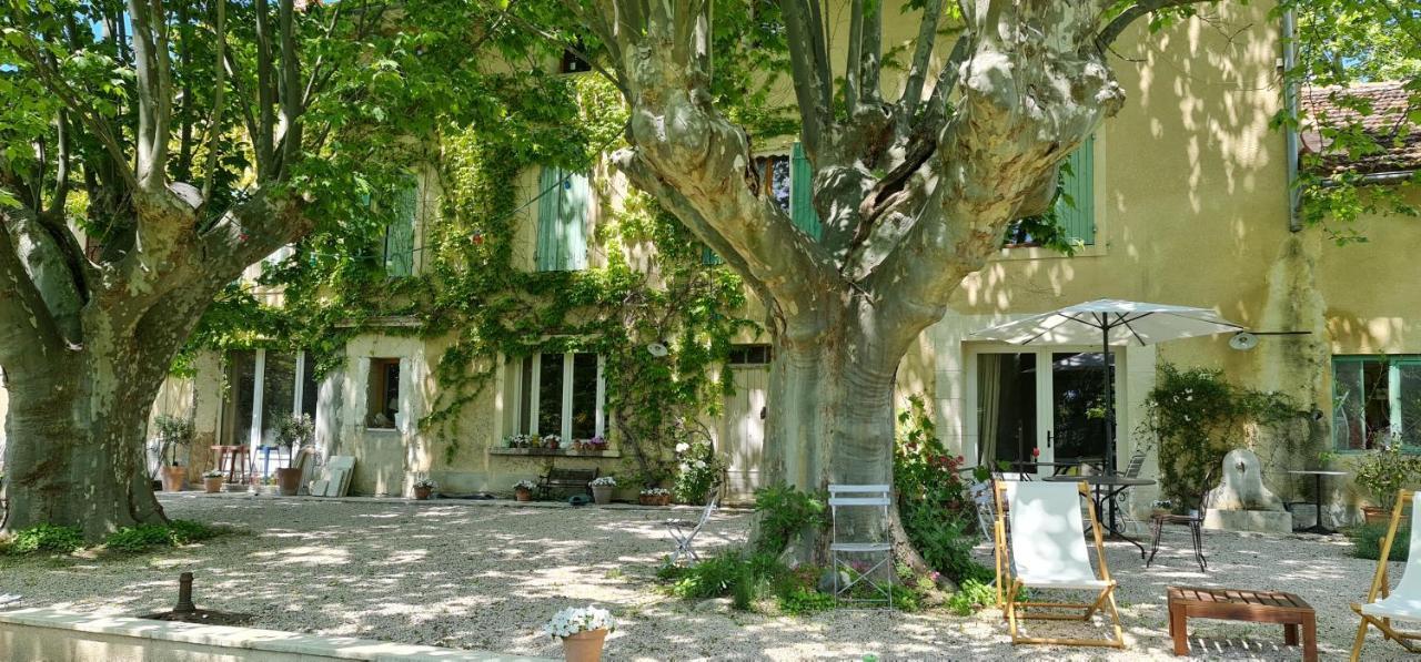Mas De Karlotte Villa Pernes-les-Fontaines Exterior photo